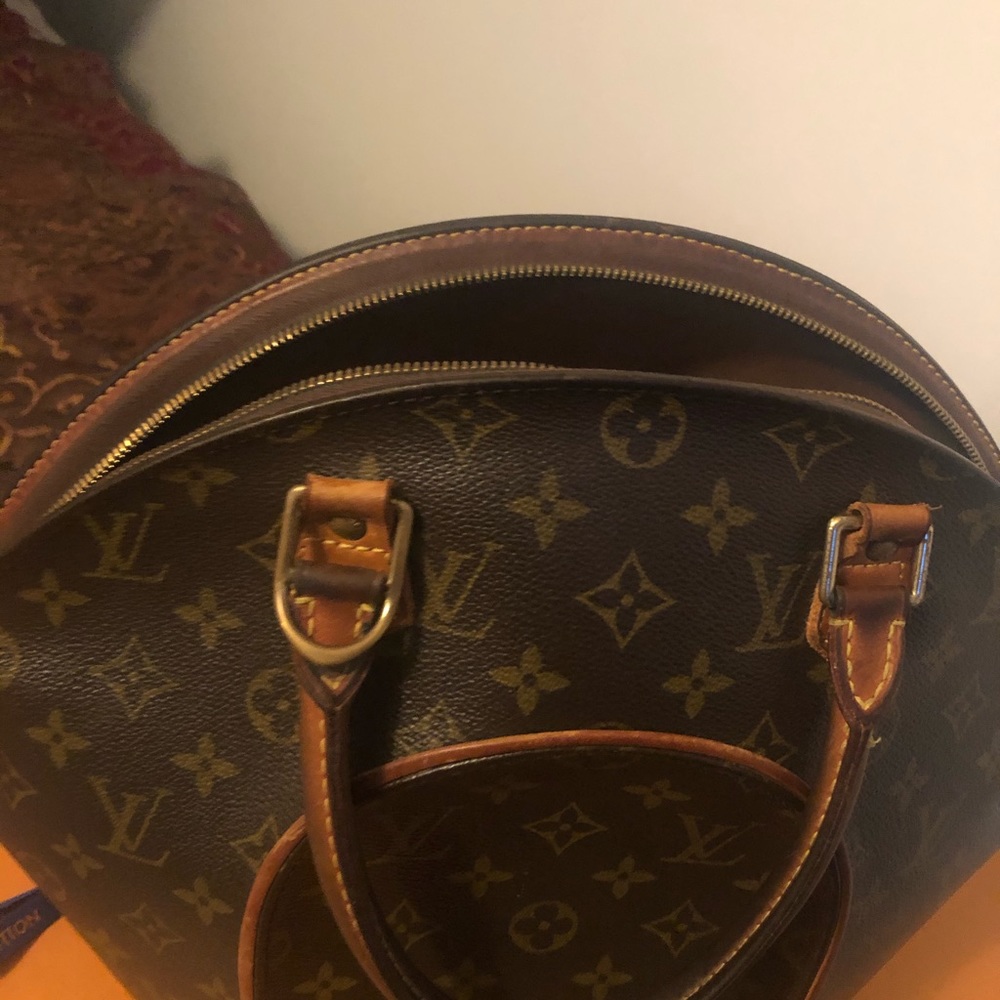 Louis Vuitton Ellipse MM❤️